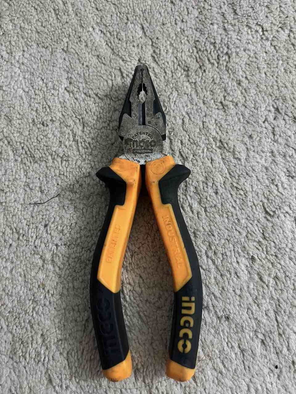 السلام عليكم عده يدويه للبيع سيت سباين وسيت لقمه وكندك وجلابتين تزغر وتتكبر 
ومثل ما موضح بل صور سعرهن ٧٥وبيهن مجال 
وعندي بعد منكنه وجك عربانه ٤طن


**إذا كنت صاحب هذا الإعلان وتريد حذفه لأي سبب، رجاءا أرسل رسالة إلى الدعم الفني**