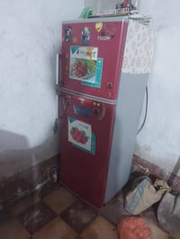 ثلاجه 10 قدم • ماطور شغال • مابيه غاز