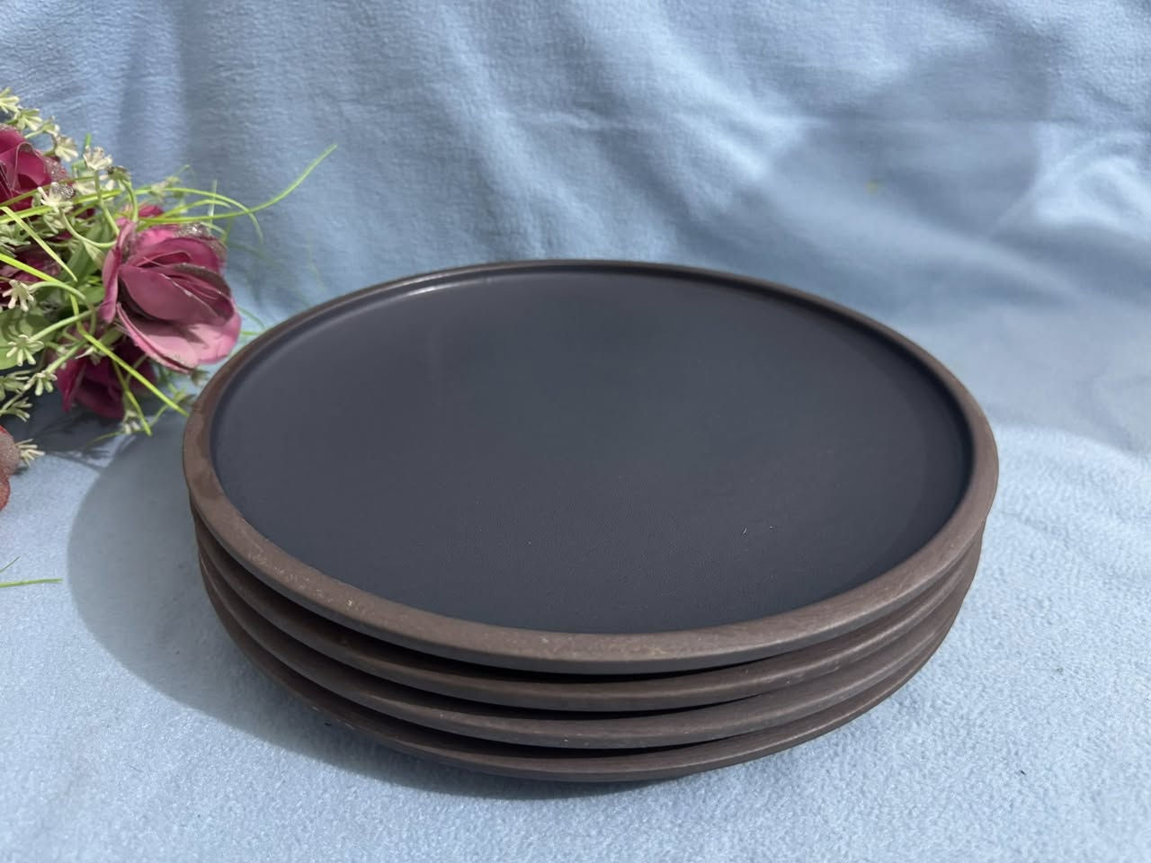 مناسف كبار جدا حراريات 
العدد 4قطع 
السعر كولهم ب5,000
توجد خدمه توصيل 🚗🚕🚙
النجف 3
المحافضات 5


**إذا كنت صاحب هذا الإعلان وتريد حذفه لأي سبب، رجاءا أرسل رسالة إلى الدعم الفني**