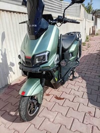 صاعقه موديل ٢٦ دراجه مزوده بلوجكترات مري كهربائية مدرع ٦بطاريات ٣٢كبار...