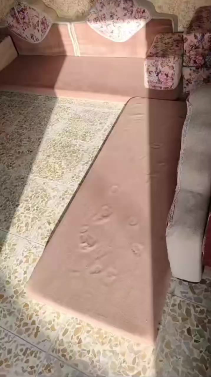 السلام عليكم ديوان للبيع جديد سعر 300 وبي مجال


**إذا كنت صاحب هذا الإعلان وتريد حذفه لأي سبب، رجاءا أرسل رسالة إلى الدعم الفني**