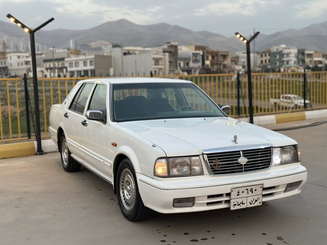 سڵاو برادەران نیسان سیدریک 2001 سەنەوی تا2027 تازەیە مەکینەی نەکراوەتەوە بەشەرت بێ دوکەڵ بەشەرتی ئەوەی هەڵمی نەبێ  بۆیاخی یەک پارچەو سێ بستی بۆ نیدەکە لەگەڵ دوو پەڵ لەسەر ساخی بێ دەعم بەشەرتی ئەوەی چەکوشی پێوە نەبێ  سەیارەکە تا بڵێیت جوانە لە رەسمەکە چۆن لوە جوانترەسەعری 63 گەڵەو معامەلە رەقەم تەلەفۆن :*********** ئەدمین.❤️280 هەزار رۆشتوە❤️.
