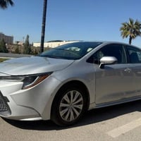 تۆیۆتا کرۆلا 2020 مواسەفات LE ،  ڕەنگی ڕەساسی ئەمەریکی ڕاداری پێش ،  خ...