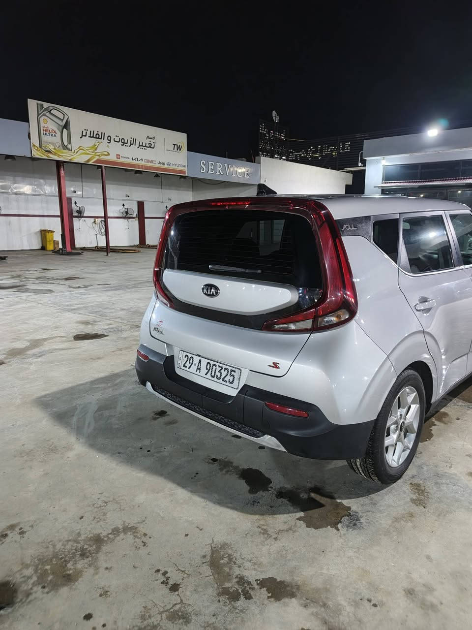 🔥 للبيع أو المراوس كيا صول _ Kia SOUL رقم  واسط بااسمي حادثه جاملغ وبنيد 
تبديل ٣ قطع بدون صبغ بدون بارد 
🔥موديل2020 

✨سياره مواصفات ( s ) 

موصفات السياره ؛
✨محرك 2000 دوش
✨تحكمات ستيرن 
✨شاشه كاربلي
⚡️مثبت سرعه
✨مثبت مسار 
✨نضام Atou stopتوقف ذاتي 
✨ثلاث انضمه قياده (normal-sport_comfat)
✨اشاير ترحيبيه أثناء التشغيل 
✨رادار امامي  خلفي و جانبي 
✨حساسات جانبيه وخلفيه 
✨

🔥مشي السياره ؛83mi
الاستفسار على الرقم ***********
