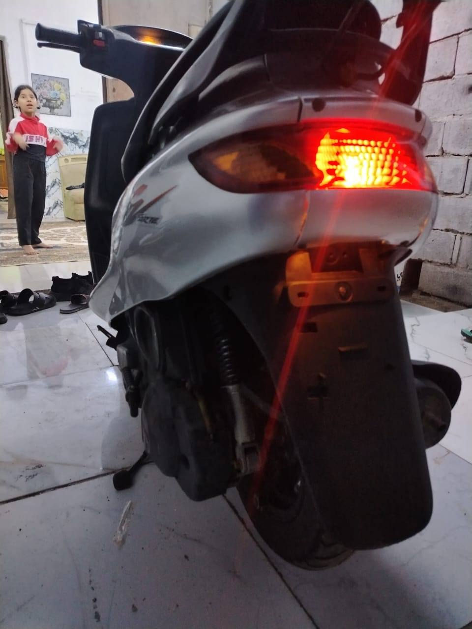 دراجه فراشه رمبه للبيع السعر 650 بيهه مجال حك الجيه *********** رقمي فقط يشتغل واتساب 
العنوان بصره الجمعيات قرب الرعاية الجتماعيه
