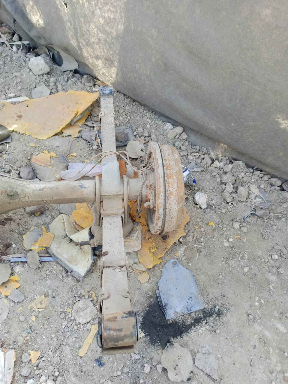 اللبيع شرط شقل مكان الفضليه ***********
