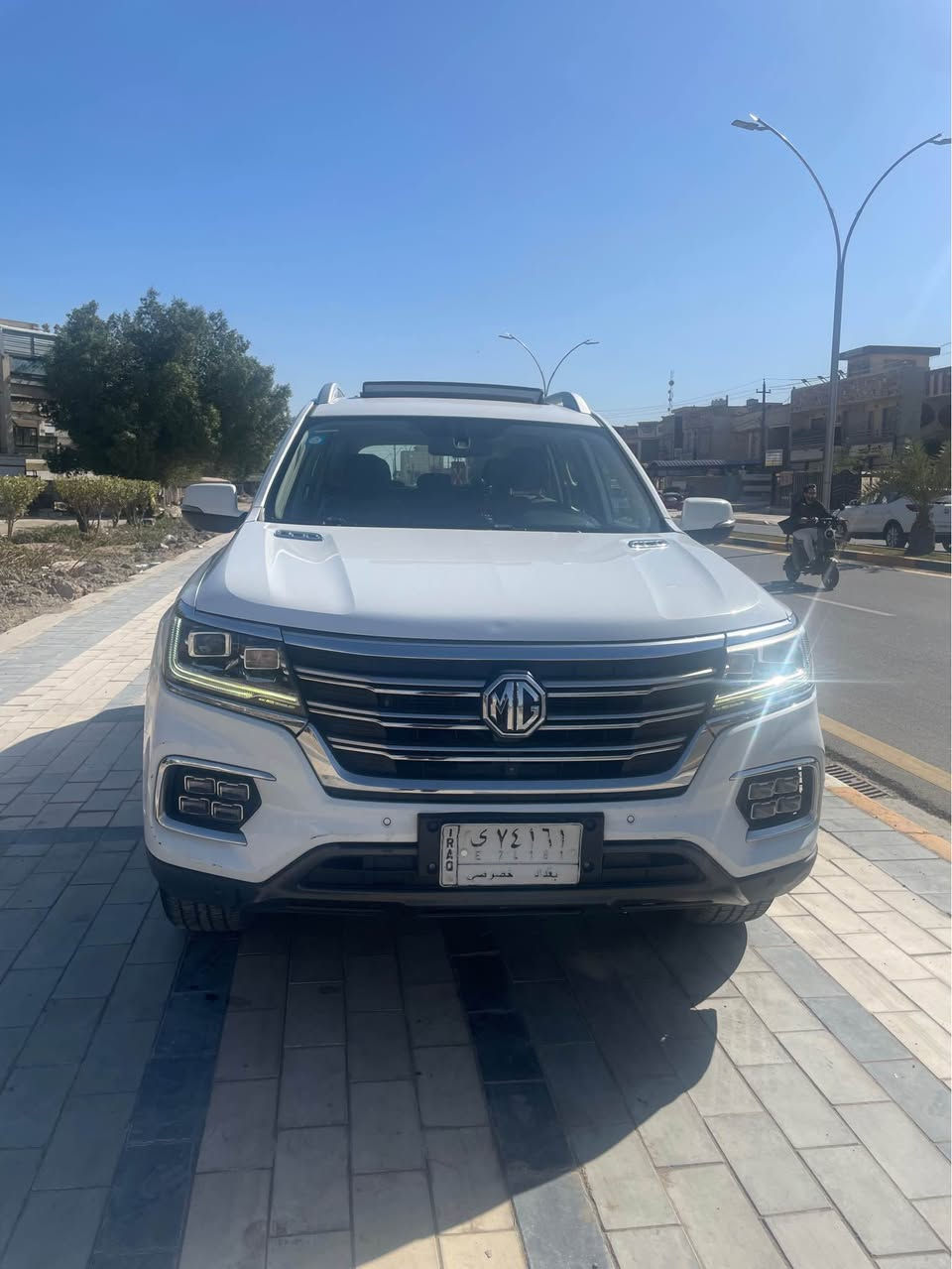 2022خليجي بدون صبغ وبدون حادث  بيع او مراوس 
بيها شي بسيط  معمر يم باب السايق على كد شبر ✔️
ممشة 120km  
محرك مفتوح 
كير مكفول 
7 راكب دفع رباعي 
محرك 2000 توربو
كامره 360 درجه 
اربع كامرات 
حساسات خلفي امامي 
كشن جلد تدفيه تبريد كهرباء 
تبريد قطعتين معزوله 
لايت زنون ثلجي حساس 
حساس ماسحات امطار 
جنطه كهرباء شفط
سبير مانازل 
رقم بغداد بأسمي حره 
سيارة جاهزة ✔️
بغداد الدورة / 
*********** <<<  سعرة 140 $ وبيها مجال حك جيتك بغداد, العراق
