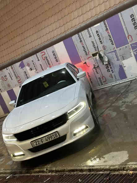 جارجر موديل 2017كفاله من الصبغ والتبديل كلين السياره ماشيه 113ميل السياره تخم تاير جديد حداديه كله جديد السياره حلوه وجديده موصفات الsxt كشنات حضن تدفئه بل كشنات تشغيل عن بعد شاشه جبيره موصفات الsxtالمعروفه السياره بيه مكانين بارد وما مبينات مكان السياره الدوانيه الستفسار *********** 
سعر السياره 227وبيه مجال بصيط
