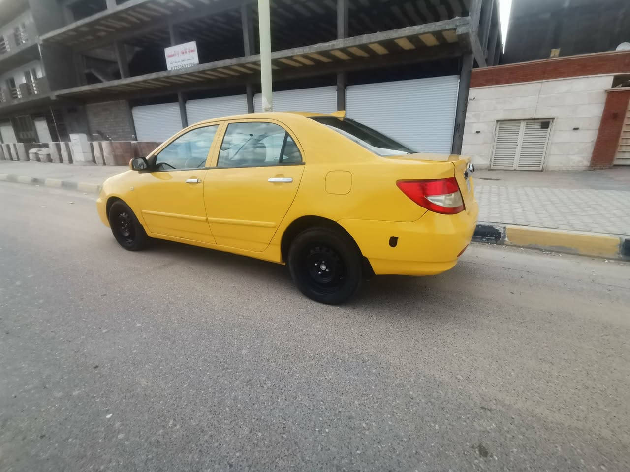 السلام عليكم بي واي دي f3 رقم بابل موديل ٢٠١٣ السياره بسمي سعر ٤٢ وبيه مجال مكان سياره كربلاء قرب مستشفى الكفيل 
‏‭٠٧٨٨ ٢٩٠ ٣٢٣٣‬
