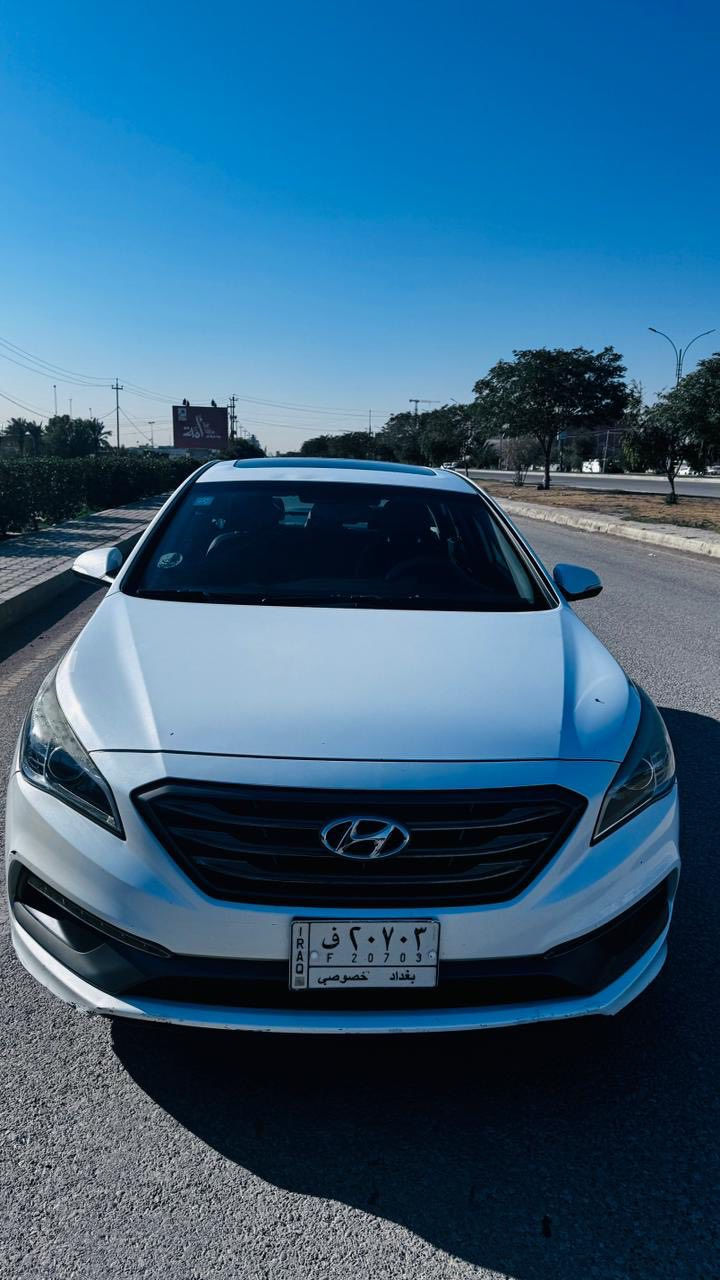 سلام عليكم سوناتا 2017 وارد امريكي سبورت مكينه جي دي اي  فول مواصفات بصمه فتحت سقف كشنات كهرباء + تدفئه تبريد ضرره فقط الجنطه مكاني الانبار رمادي سعر 142 وبيه مجال للاستفسار الاتصال على رقم ***********
