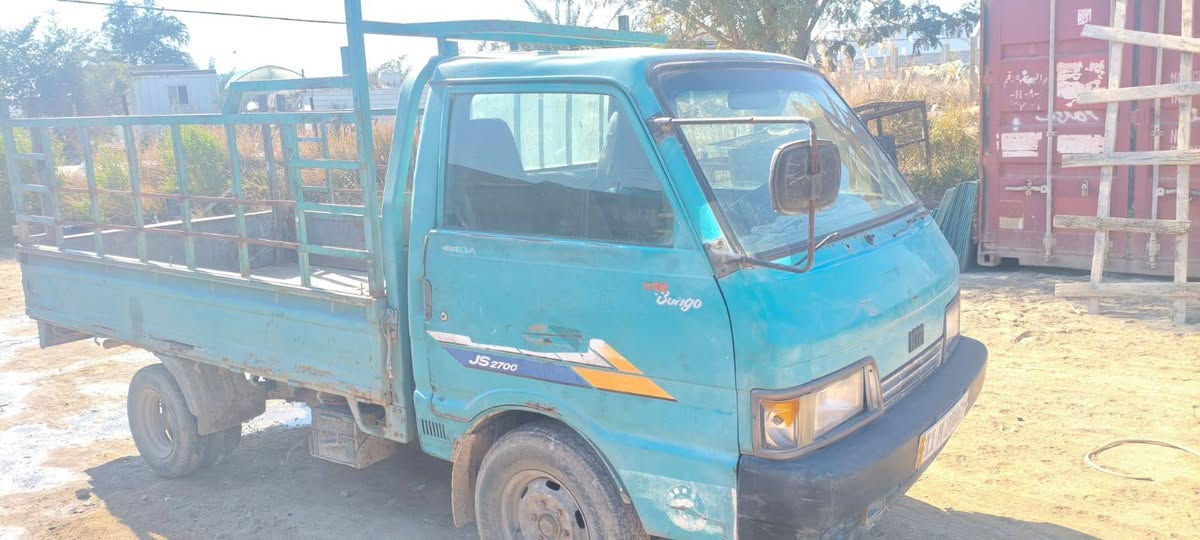 السلام عليكم كيه بنكو ٩٤للبيع قماره 7جنكال بغداد رقم دولي سنويه لغايه 2030 تسقط السعر ٤٧وبيه مجال  
***********
