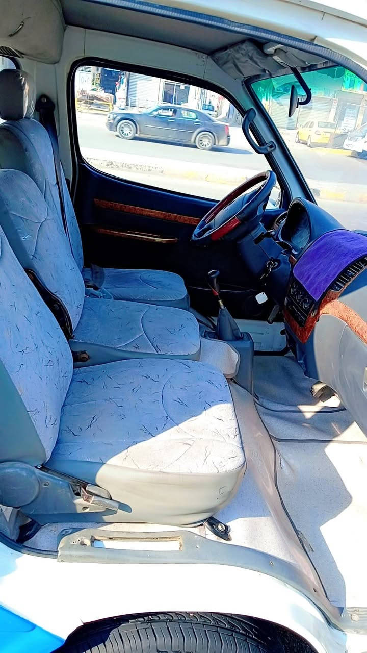 سلام عليكم جنبي للبيع موديل 15 حره رقم انكليزي بغداد بسمي سياره كفاله عامه ما عده طخه بل جنطه مكينه وكير بل صندوك رقم *********** اتصل
