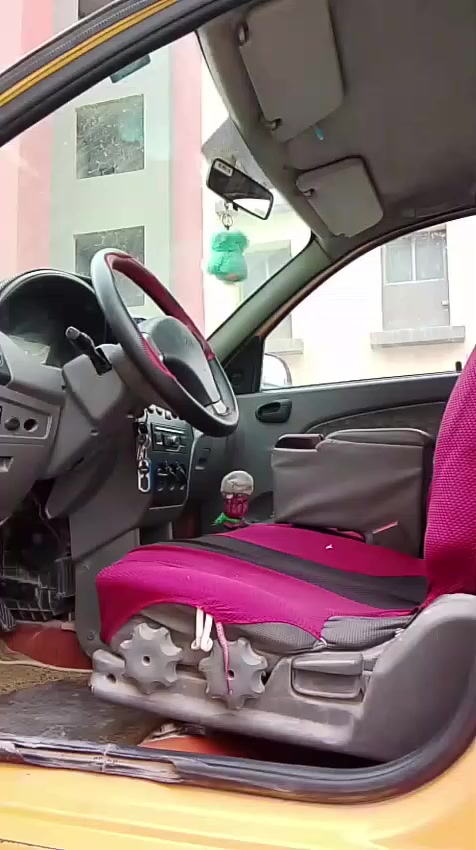 طيبة 2016 رقم بغداد انكليزي مصفرة هيئة ومرور كير ومكينة وحدادية جهازه خيط بخار بالمكينة تبريد شغال مداور ثاني يوم سعرها 42$ الشراي الاتصال ع الرقم
***********
