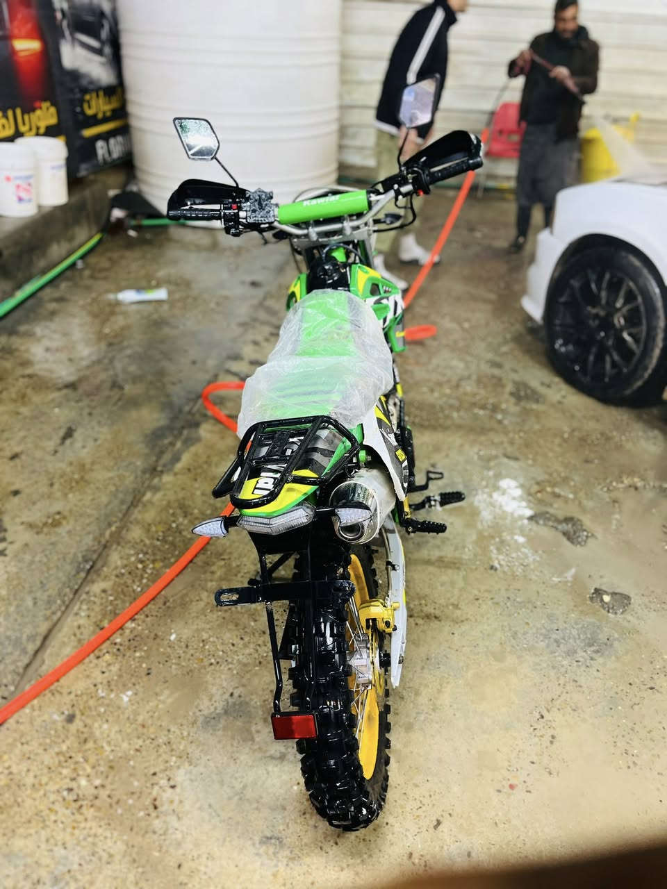 موديل:25
الدراجه صارلها 15 يوم من نازله للشارع 

الدراجه بحالة الوكالة مناقصها برغي 

ترايك وين مايعجبك 

السعر 1400 بي مجال حگ جيتك 

مكان الدراجه: سامره  

للأستفسار: ***********
