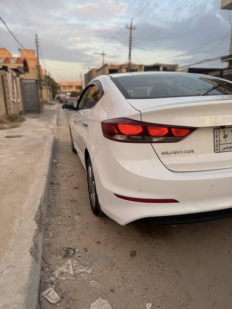 سلام عليكم النتره موديل 2018سياره حلوه وجديده حداده وصدر وتخم تاير كله جديد سعر 145وبيها مجال ستفسارت تصل ***********
