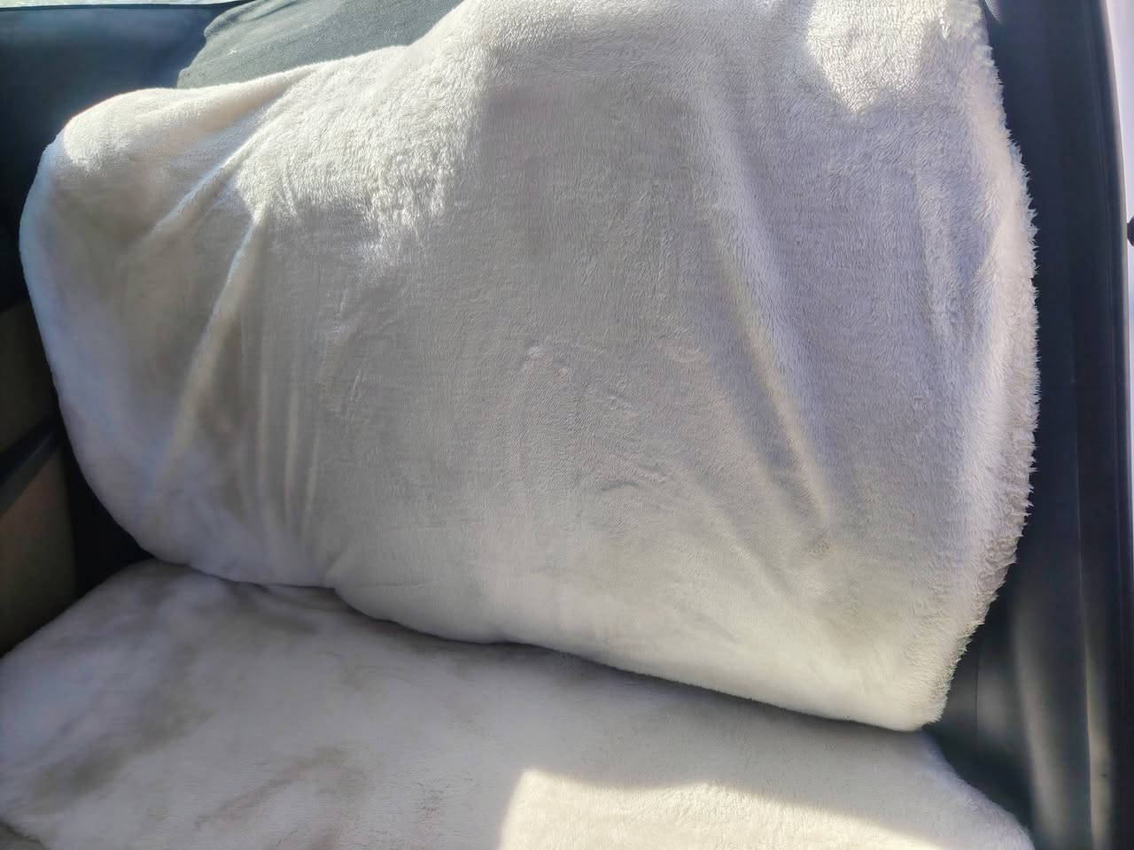 للبيع الانترا خليجي 2016 مكفوله كفاله عامه من كلشي عدا ال سونار سونارها بل منشور  رقم بابل بسمنه سنويه بعدها ما ساقطه فول سياره عده للبصمه فتحه تبريد خلفي مري شفط تبريد ثلج كير ومحرك وحداديه شرط الشراي ينتصل ويدلل ***********
