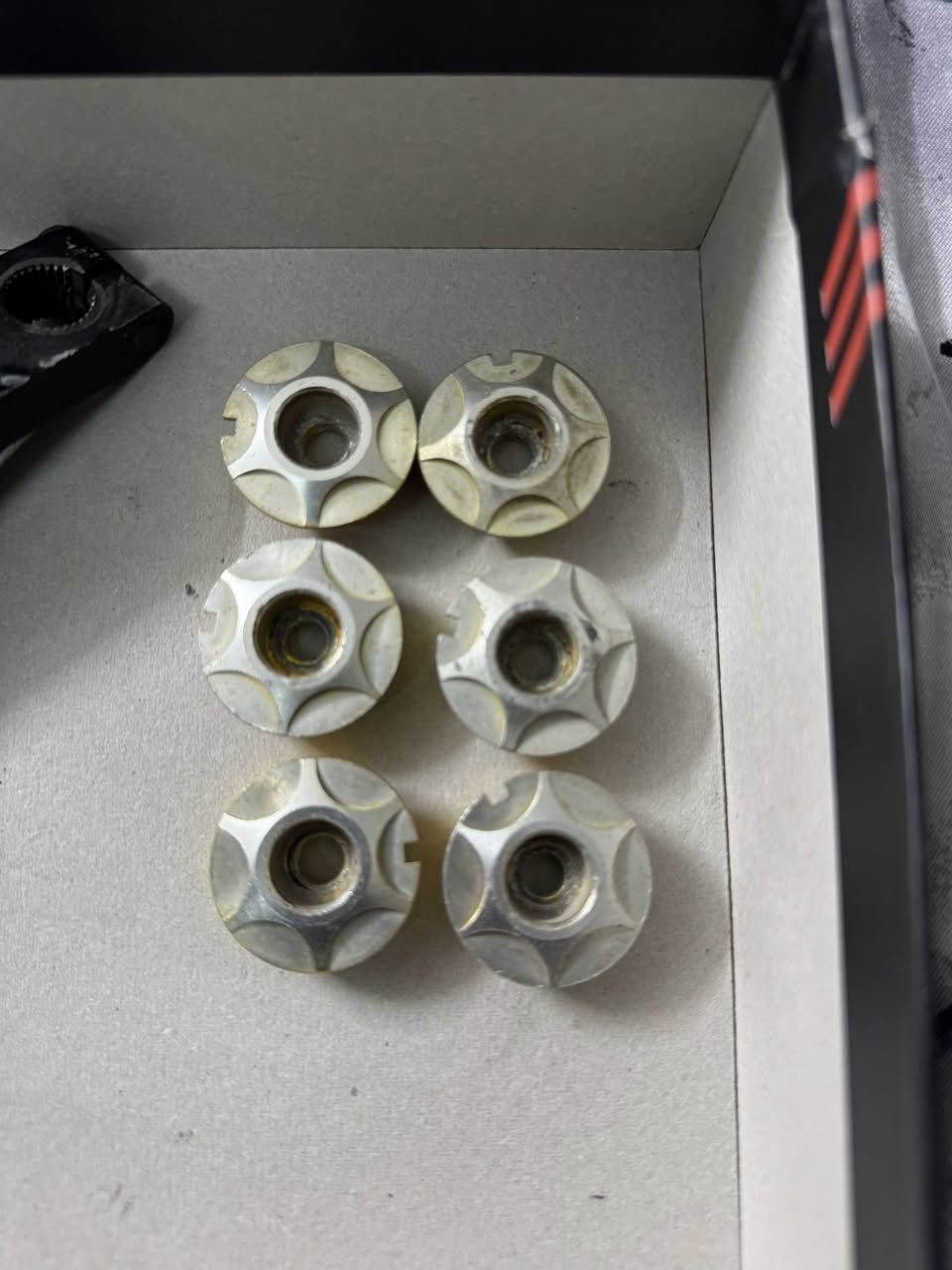 للبيع مكاني بغداد شعب
***********
