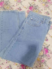 ملابس • للبيع • مراسلة خاصة