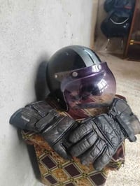 خوذة اصلية • كفوف جلد طبيعي • بدلة قطعتين مطرية