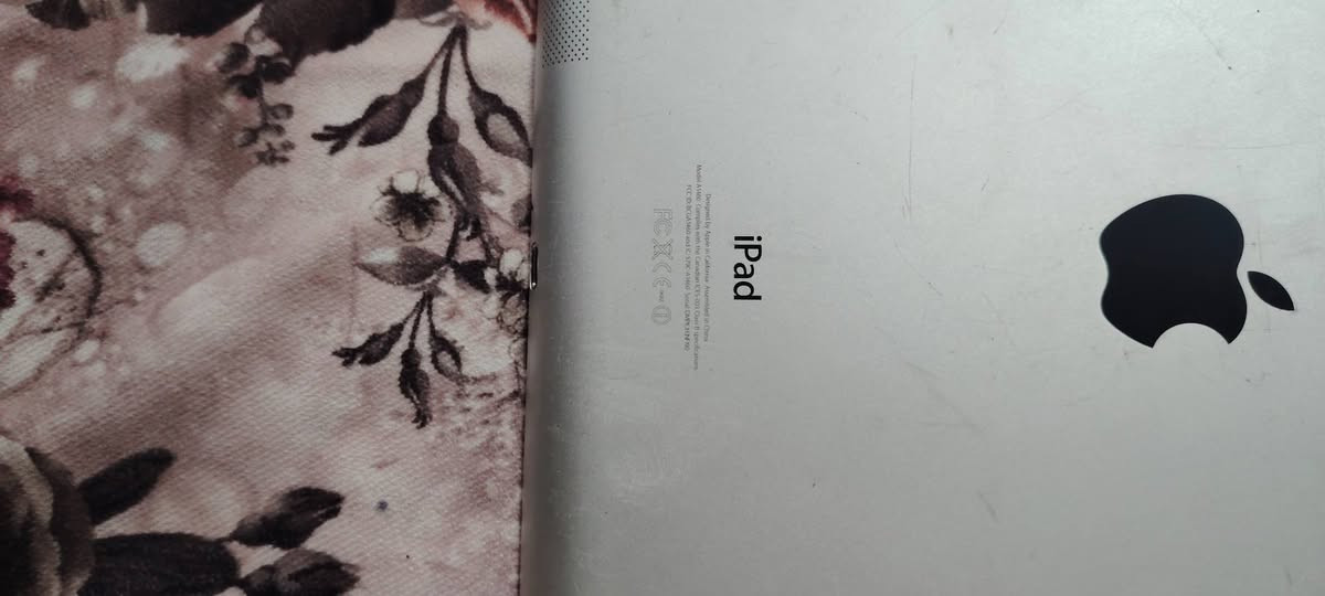 ايبات للبيع شغاله بس يعوزو لمس السعر 25
***********
