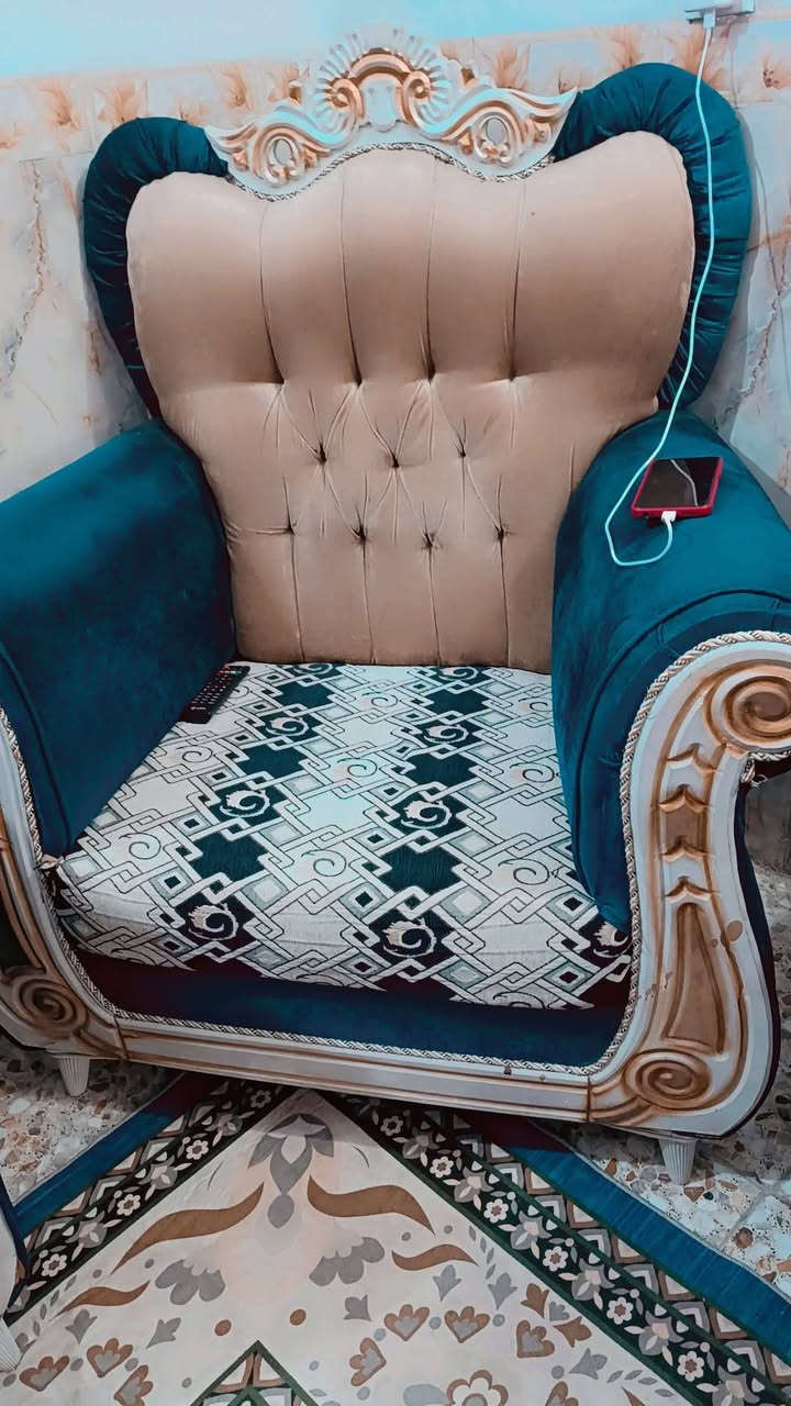 تخم عشر مقاعد مستعمل 3 مابي اي ضرر سعر 375 وبي مجال مكاني زعفرانية ***********
