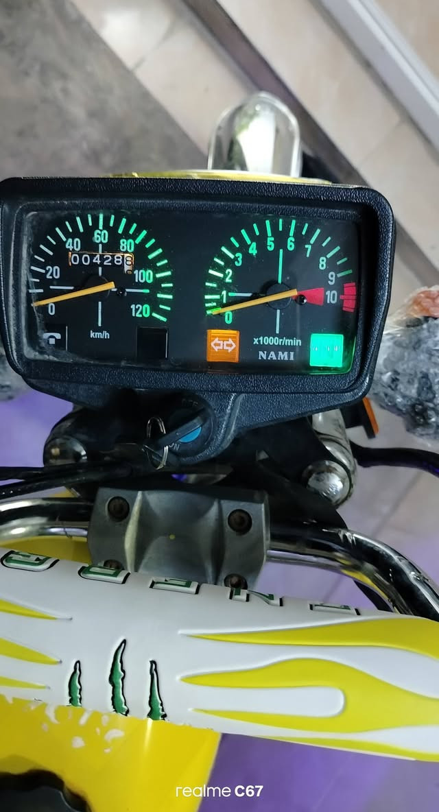 أغراض دراجة نارية للبيع، التوصيل متوفر.
ئەشیای ماتۆڕ بۆفرۆشتن گەیاندنیش بەردەستە


**إذا كنت صاحب هذا الإعلان وتريد حذفه لأي سبب، رجاءا أرسل رسالة إلى الدعم الفني**