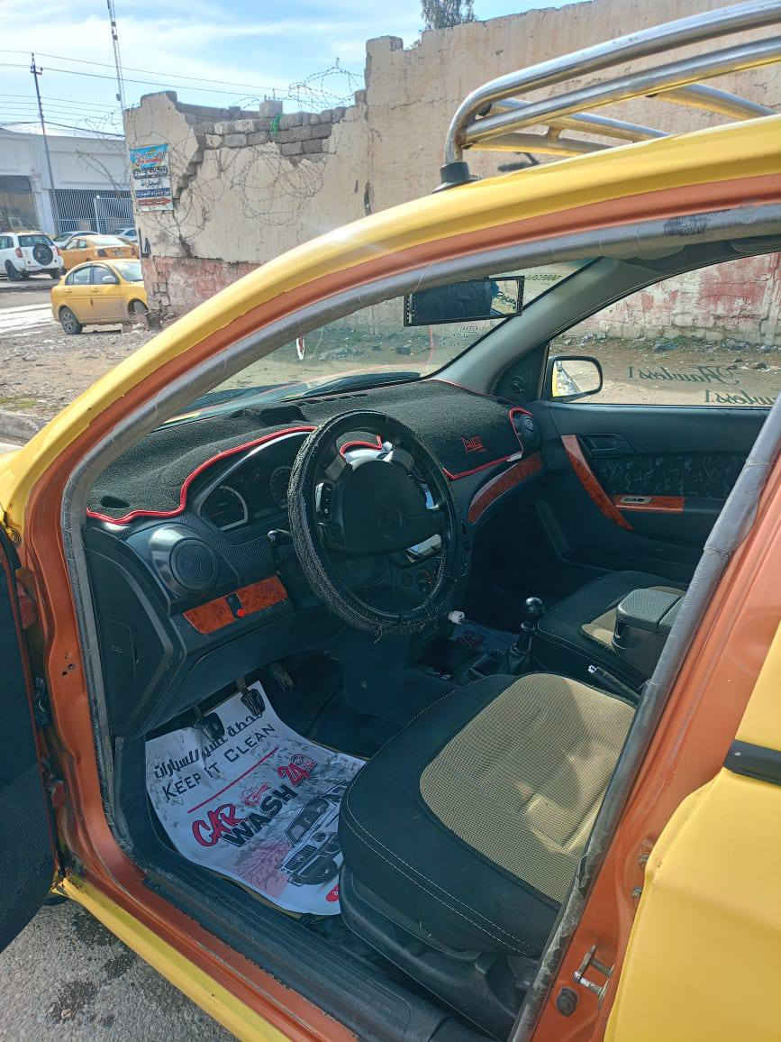 افيو للبيع موديل 2007
شرط التحويل 
هيه ومرور تأخذ صافي 
كير ومكينه شرط 
تدفئه وتبريد ثلج 
سنويه 28 مشروع وطني  صحبها بل موصل  
السعر 50 وبيها مجال 
الاستفسار الاتصال 
اسيا ***********
كورك ***********
