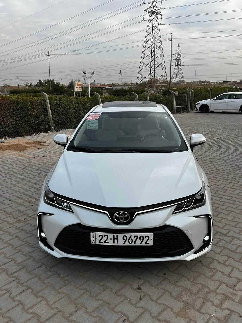 سلام عليكم 
كورلاSAS
موديل2024
مواصفات الSASمعروفه الفول
بيها فقط بارد بين البابين وصبغ نص جاملغ السايق فقط
مكان السياره بغداد الشعب 
هـ/***********
168وبيها مجال
