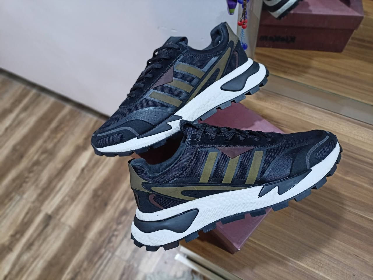 ادداس اسود مطعم بيج اسفل بوست يجي مسند داخل الحذاء قياس 44


**إذا كنت صاحب هذا الإعلان وتريد حذفه لأي سبب، رجاءا أرسل رسالة إلى الدعم الفني**