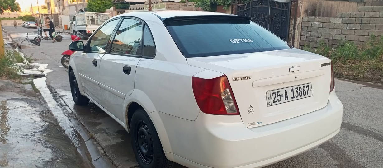 اوبترا موديل 2004سياره حلوه ونظيفه مال بيت تبريد شغال تخم تاير جديد سياره بسمي سعر 66وبيه مجال ماجوب خاص هذا رقم صاحب سيارة ***********
