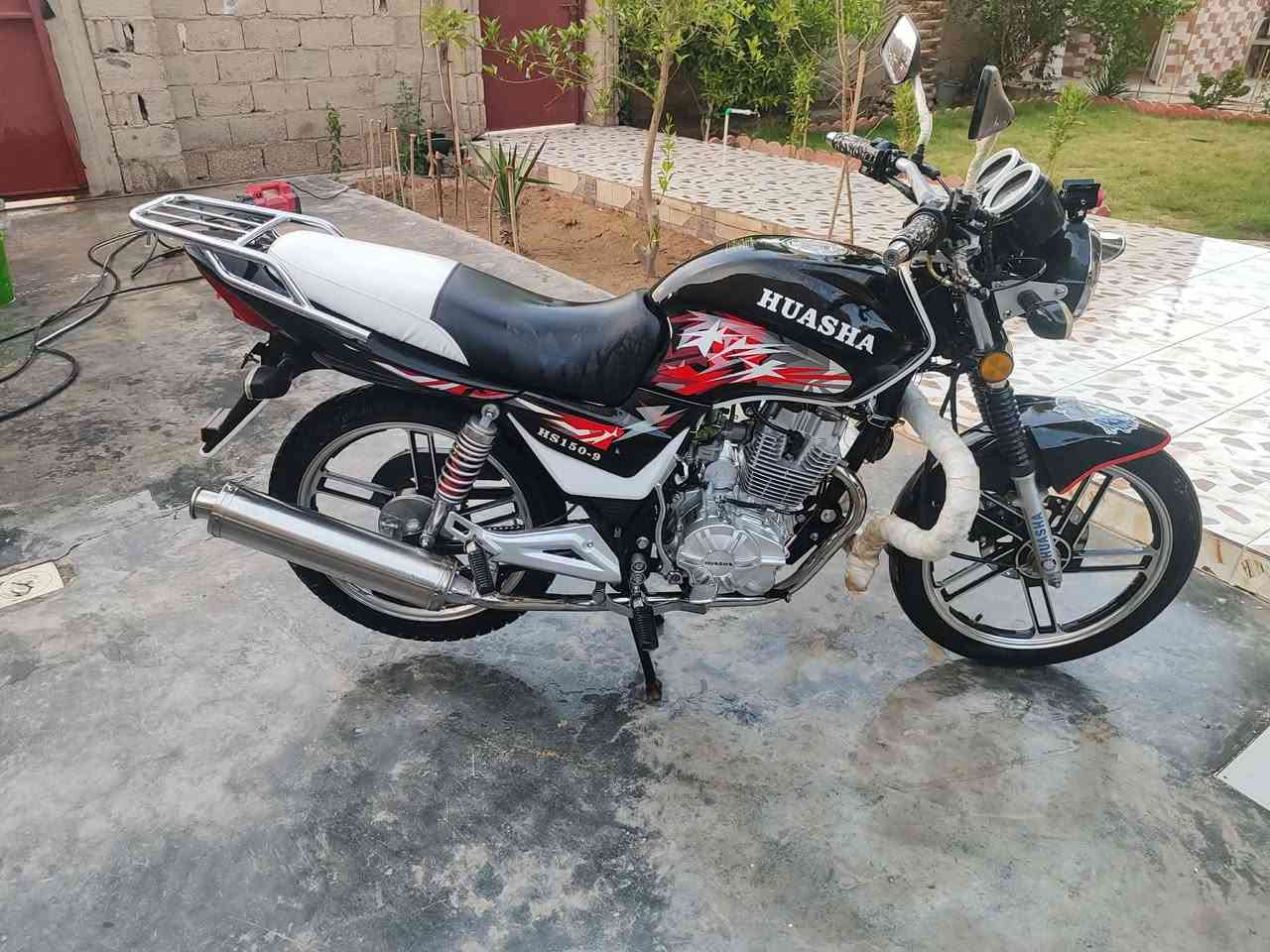 دراجه هايوشه موديل 2023 نضافه خير من الله للبيع ويرهم مراوس حسب القناعه وياه اوراق وسويجات وبصمات خوذ جادر كامله مكمله مكاني القائم حصيبة ***********
