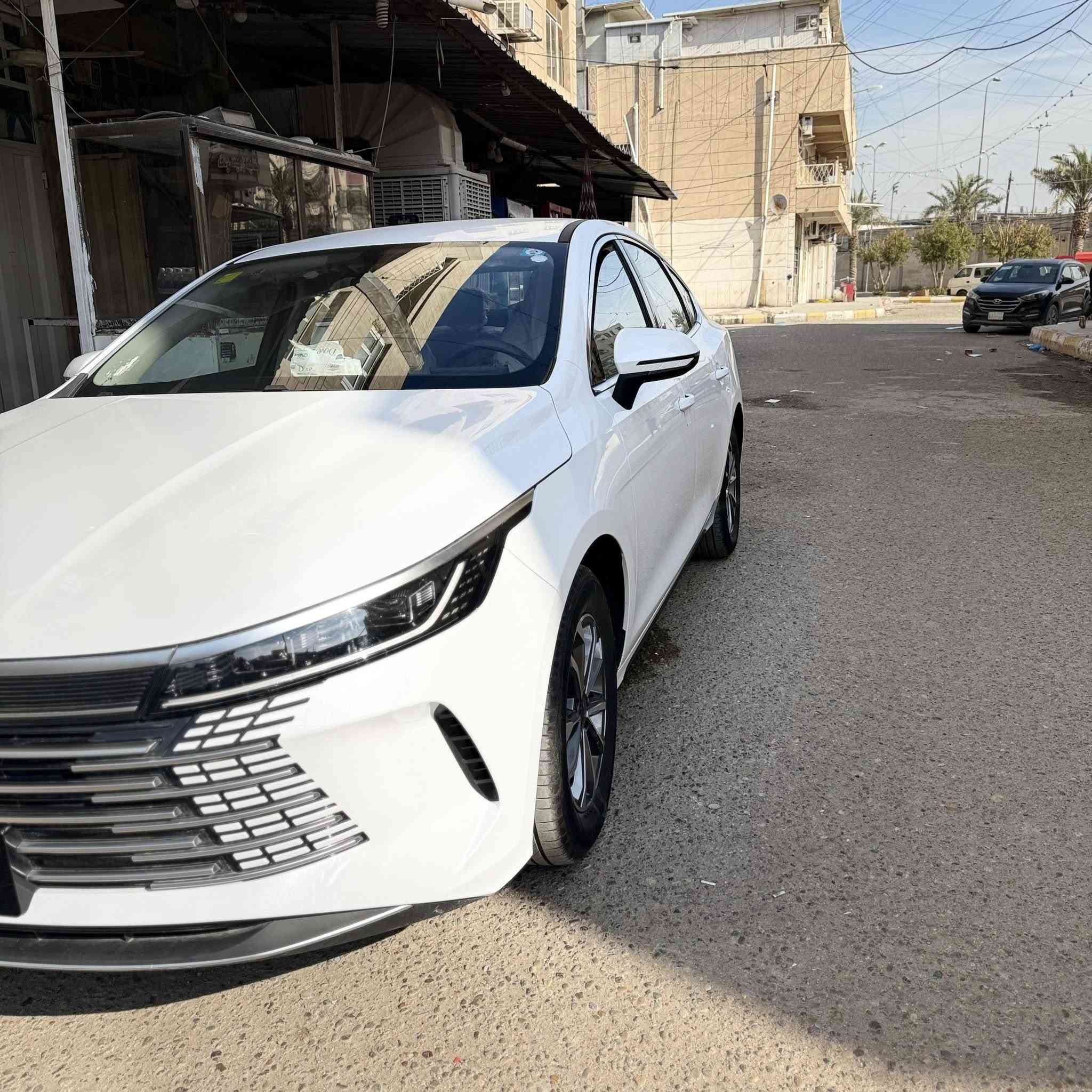 🛑🛑بي واي دي دستر وير PYD 

🛑🛑سنة الصنع 2025  ٢٠٢٥

🛑🛑عداد المسافه المقطوعه  كيلو متر 400 

            🌻الجديد كليا 🌻

 🛑🛑Destroyer دستروير

🛑🛑حجم المحرك 1500cc 

 

🛑🛑بطاريه ليثيوم شفرة byd 

سيارة سيدان مدمجة بنظام هايبرد PHEV 

🛑🛑تجمع بين محرك بنزين هايبرد   بلكن ومحرك كهربائي

🛑🛑 بطارية ليثيوم شفرةbyd تدعم الشحن السريع

🛑🛑 شاشة دوّارة 12.8 إنش بنظام ملاحة وتحديثات OTA

🛑🛑 نظام صوتي بـ6 مكبرات صوت + ميزة الكاريوكي

🛑🛑 حساسات وكاميرا خلفية – مثبت سرعة – مقاعد جلد رياضي 

🛑🛑 تصميم خارجي عصري بمصابيح LED ومقصورة عازلة للصوت

🛑🛑كير ماوس 

🛑🛑اوتو ستوب

🛑🛑حساس خلفي 

🛑🛑شاشة دوارة 

🛑🛑كامراة خلفية دوارة 

🛑🛑اوتو هولد AUTO HOLD 

🛑🛑هند بريك بصمه 

🛑🛑تشغيل السياره بصمه مع

 كارت دخول ذكي

🛑🛑مقاعد جلد 

🛑🛑لايت زينون 

🛑🛑لد نهاري LED

🛑🛑بك لايتLED

🛑🛑3انضمة للقيادة 

🛑🛑مانع تزحلق

🛑🛑مثبت سرعه  Cruise 

🛑🛑تشغيل عن بعد 

🛑🛑شاشة ذكية تدعم جميع البرامج

🛑🛑 سعة الخزان 44لتر  اتمشيك 1200 كم 

               2️⃣0️⃣2️⃣5️⃣

🛑🛑للاستفساراكثر اتصل   🌟
***********

📍بغداد حي الربيع
