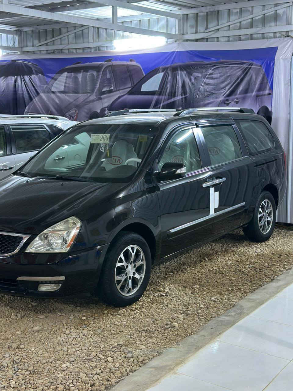 اللهم صلي على محمد وآل محمد
كيا سيدونا 2014 فول مواصفات رقم بغداد
حادث جاملغ امامي بدون دواخل
مكينه 3500
سياره جديده بمعنه الكلمه
*********** او***********
بيع وشراء مراوس
