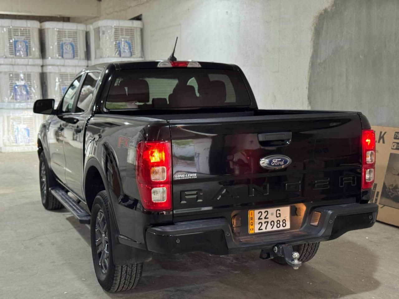 فۆرد رانجەر لۆک وەک سفر  
بێ بۆیاخ  تەنها یەک بست ساردیی هەیە 
قفل ئەکسل شاشە گەورە 
٤٠مایل رۆیشتوە   
٢٣٠گەلاو محامەلە 
*********** 
*********** أربيل, العراق
