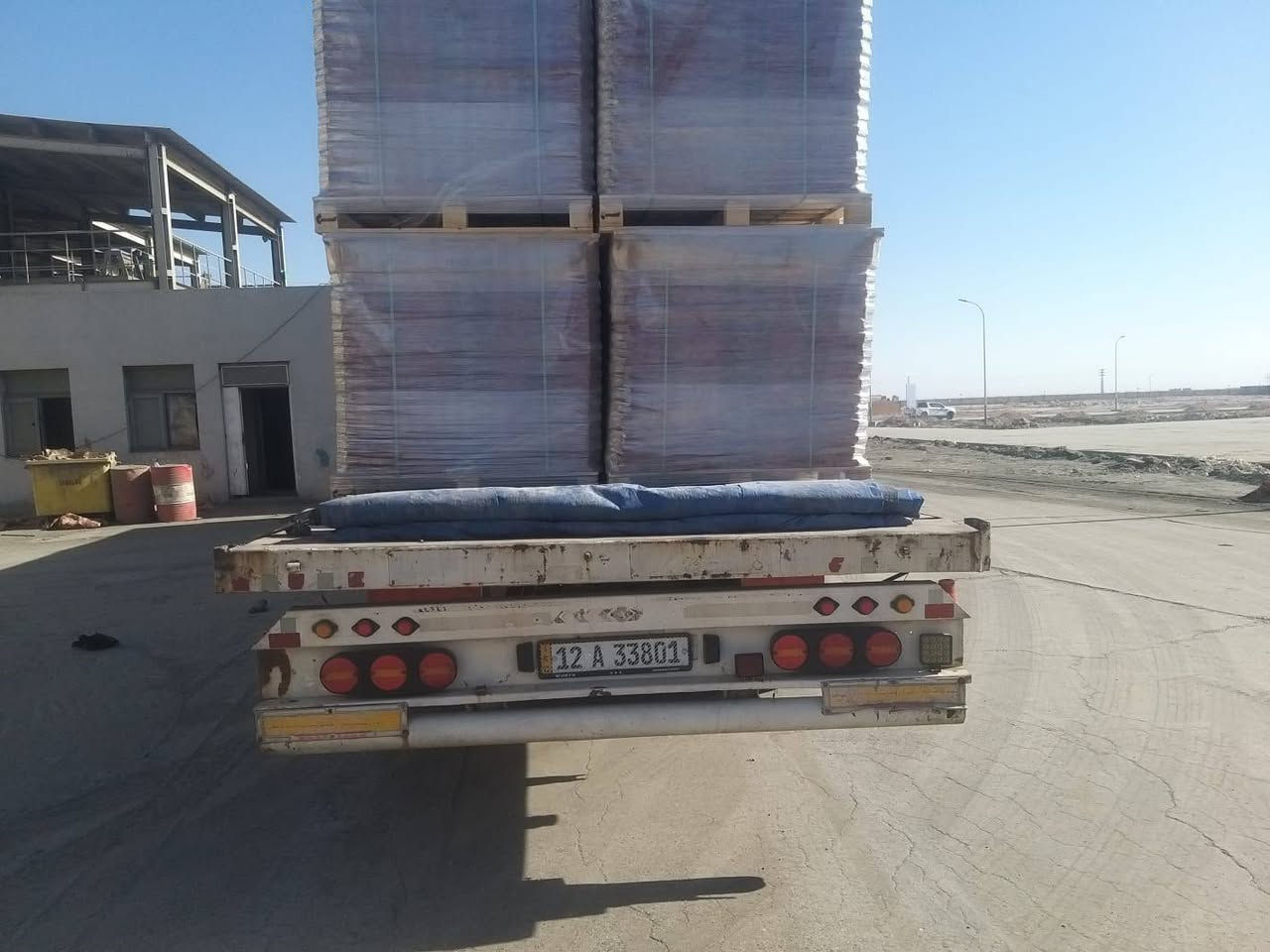 السلام عليكم عربانه للبيع الماني دنكير مدور ساف الطول 13و60   بلادي دبل تاير بالشرط لا كسر ولا فطر
سعر 85 بيها مجال قليل رقم الهاتف ***********
