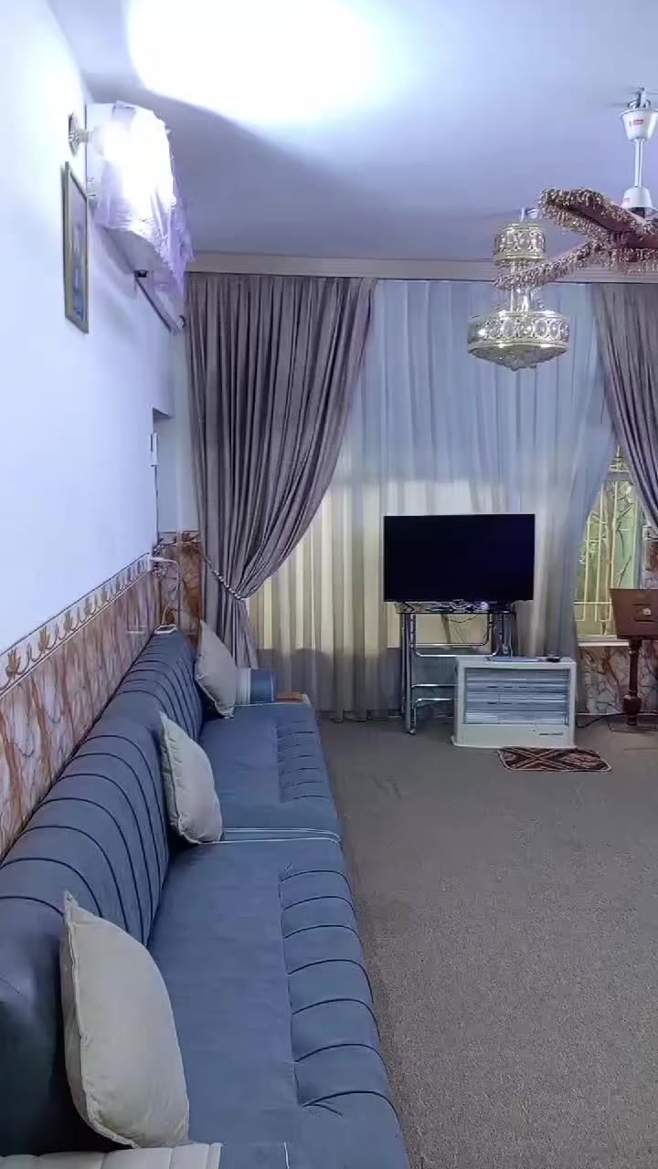 للبيع ديوان عشرين مقعد (13 متر) تفصال عراقي القماش وتر اللون رصاصي هوة وكوشاتة سعرة 750 وبي مجال لان جديد وتفصال بمليون وربع صار


**إذا كنت صاحب هذا الإعلان وتريد حذفه لأي سبب، رجاءا أرسل رسالة إلى الدعم الفني**