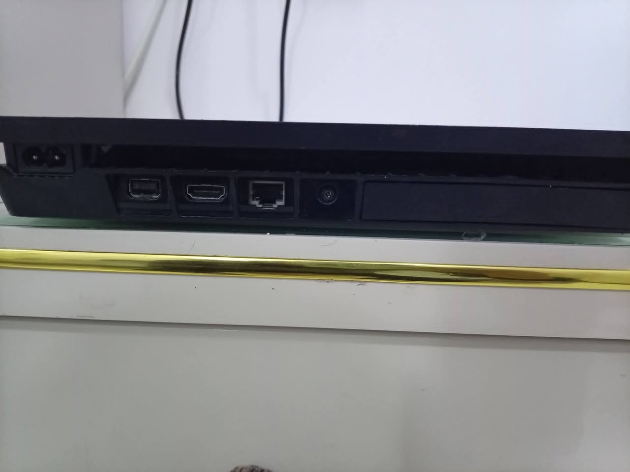 السلام عليكم
بلي فور للبيع نظيف مهكر ويا 7 العاب من ضمنهم فيفا 26 وبيس 26 مفتوح فقط كان لتنزيل الألعاب 3 جوستكات 1 اصليه و2 تجاريه
السعر 250


**إذا كنت صاحب هذا الإعلان وتريد حذفه لأي سبب، رجاءا أرسل رسالة إلى الدعم الفني**