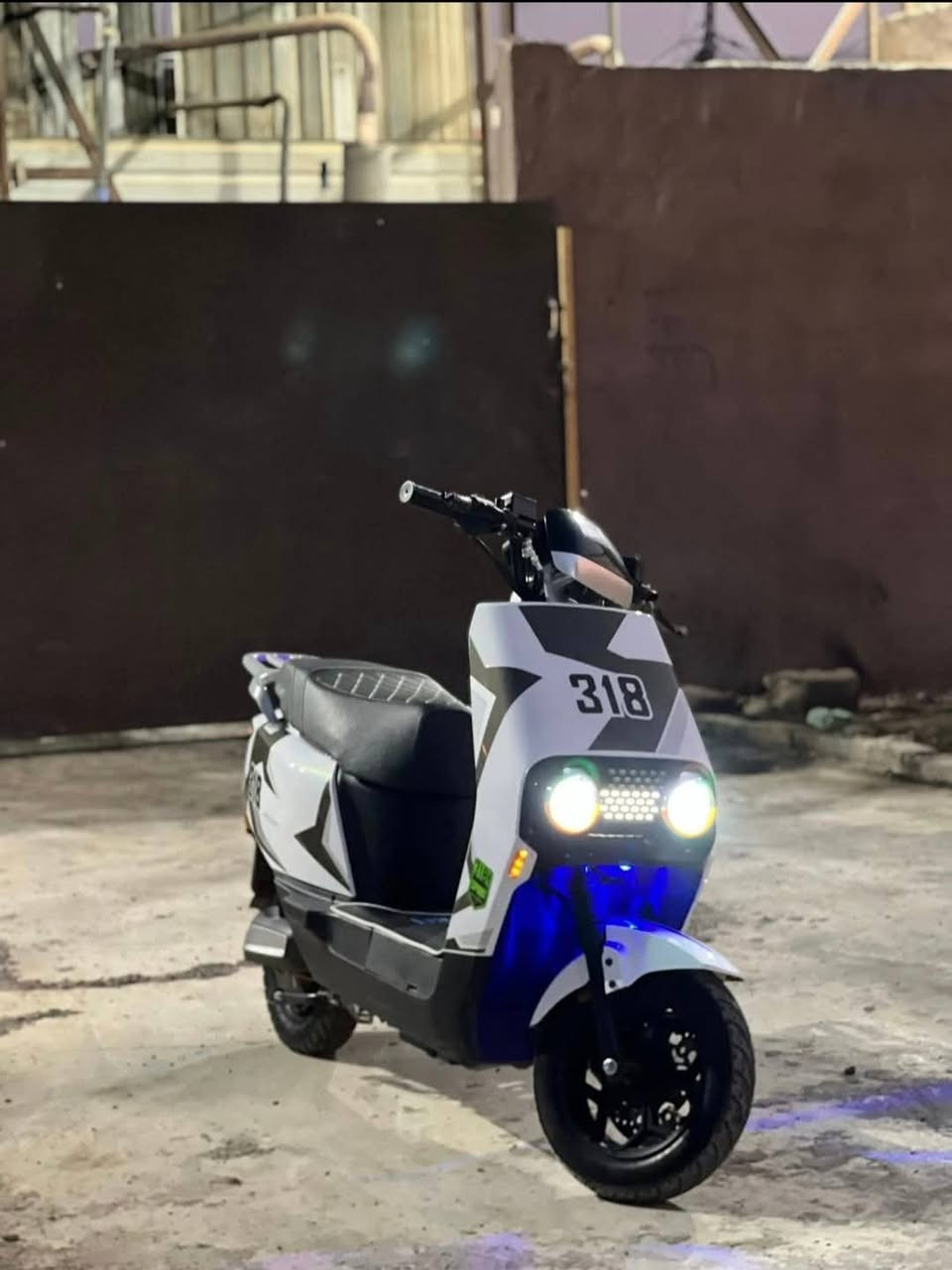 6بطاريات دبل

4نمر

المكان حي منصور

للسعر خاص

 ***********
