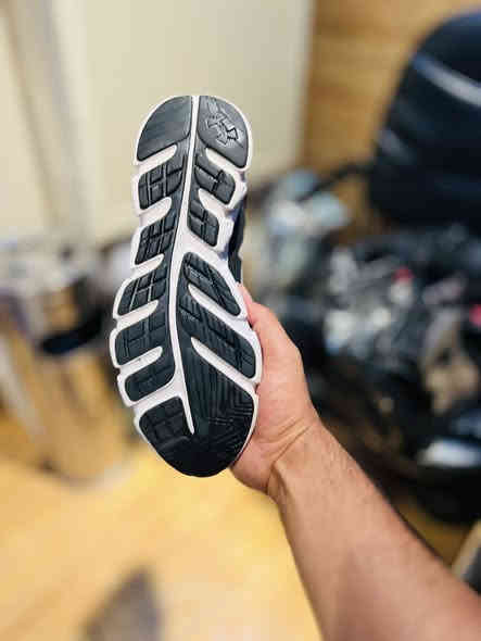 اندر ارمر باله امريكي اصلي 
قياس 43
النظافه تامه 
توصيل لكل العراق 
للحجز واتساب 
***********
