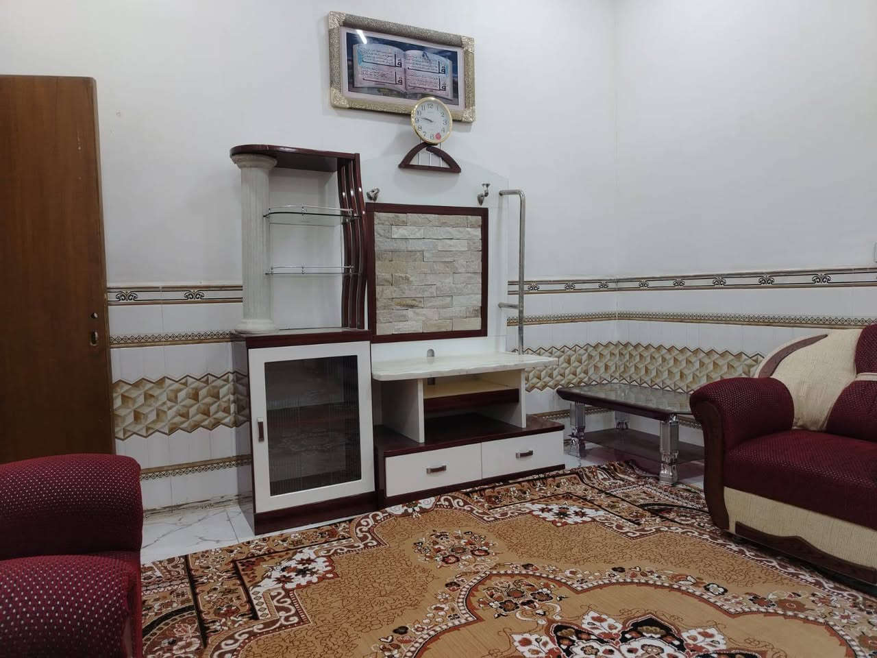 للبيع  مع الطبلات السعر 350 وبيه مجال اني مكلفه بالنشر للستفسار أكثر اتصل على الرقم ***********
