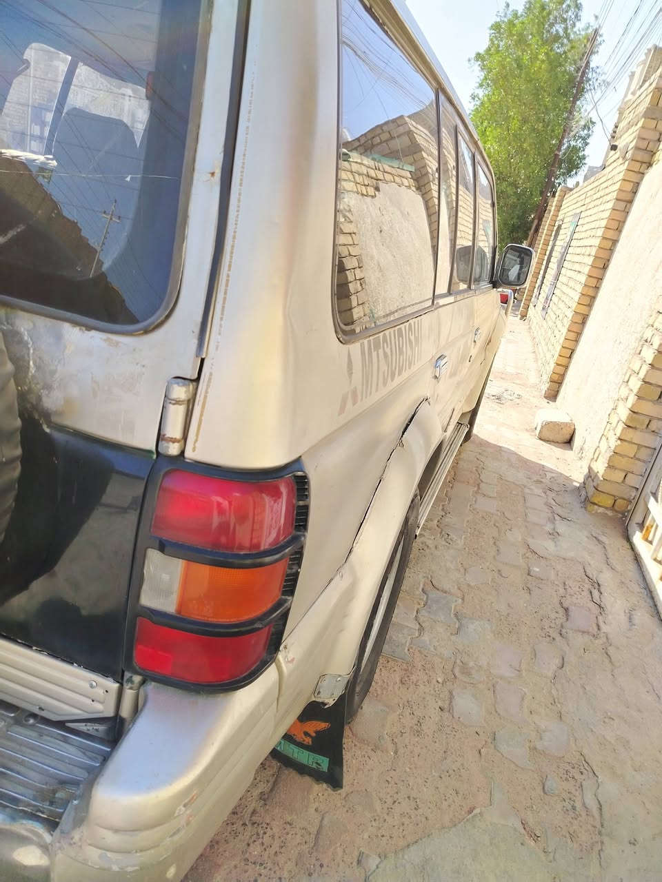 باجيرو موديل ٩٥ للبيع
مكينه في في تي ٣٠٠٠ لا تنقيص ولا تبخير
گير نظيف
للاستفسار على الرقم ***********
