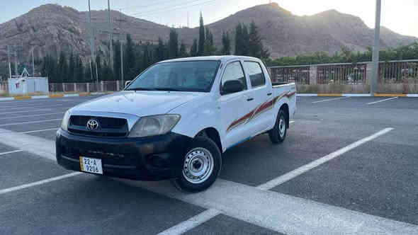 توێتا مەرزیە ٢٠١٠ 
پارچە ڕەش 
سەنەوی بەناو خۆمەوەیە تا ٢٠٢٩
هەزەی نوێ و بێ
موشکیلەیە نرخی
(142$)مجال
*********** رانية
