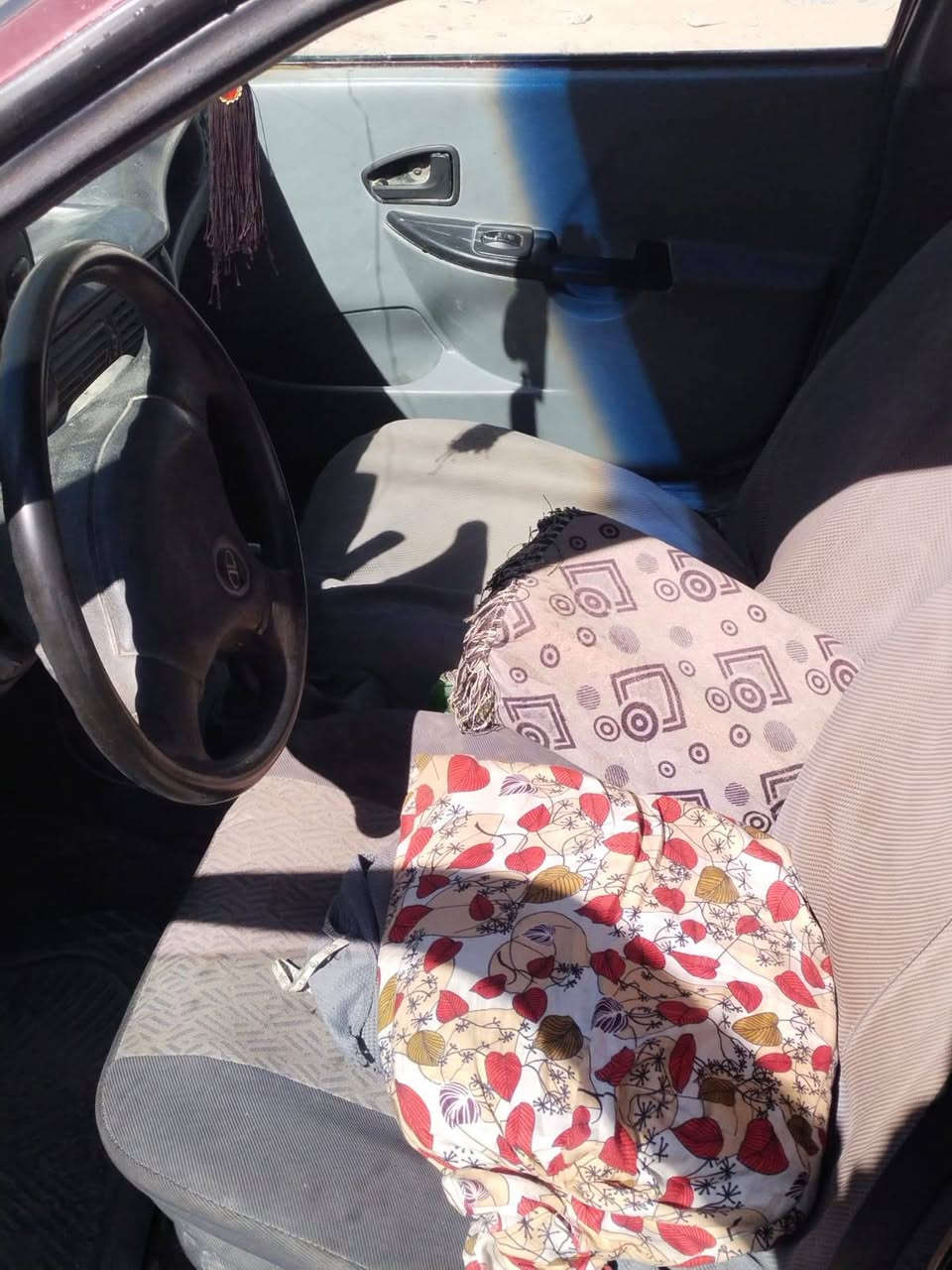 #سيارة للبيع

نوع ؛ دايو سلو
موديل ؛ 94
محرك ؛ فكترة 1600 
تحتاج فقط رنگات #سنوية ساقطة شرط التحويل

السعر ؛ 24 ورقة وبيها مجال
***********
