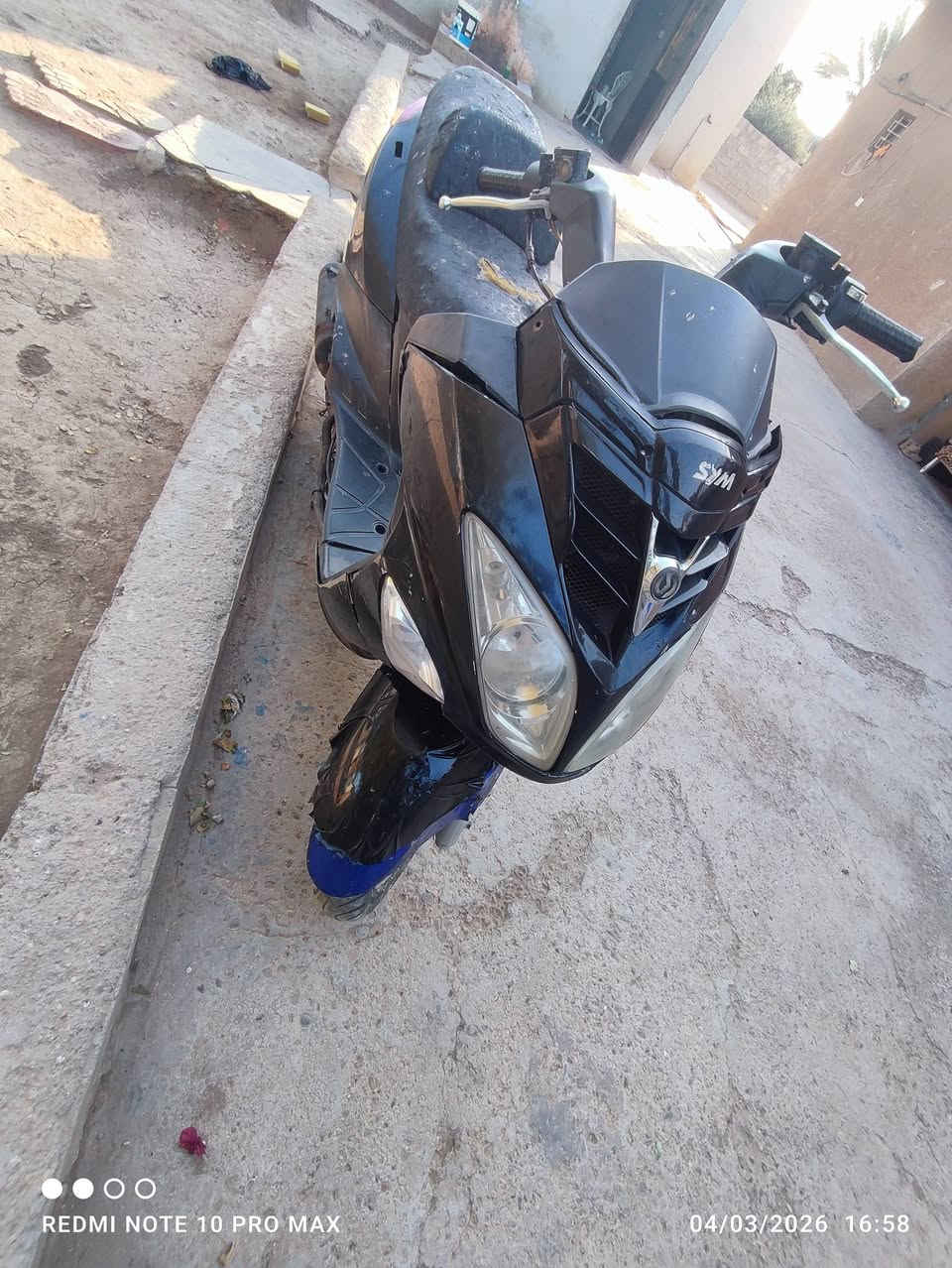 السلام عليكم للبيع دراجه سيام كوم حديد السعر 125 المكان ابو غريب *********** واتساب
