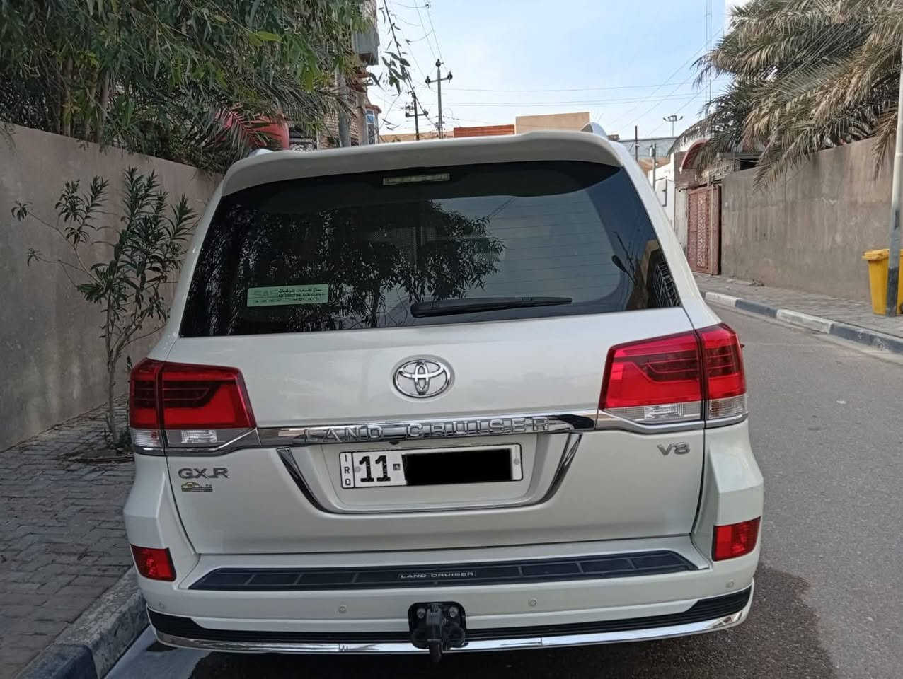 السلام عليكم
للبيع لاندكروزر موديل 2017
شركة ساز خليجي مال وكالة 
مكان سيارة البصرة
الاستفسار الاتصال
***********
***********
