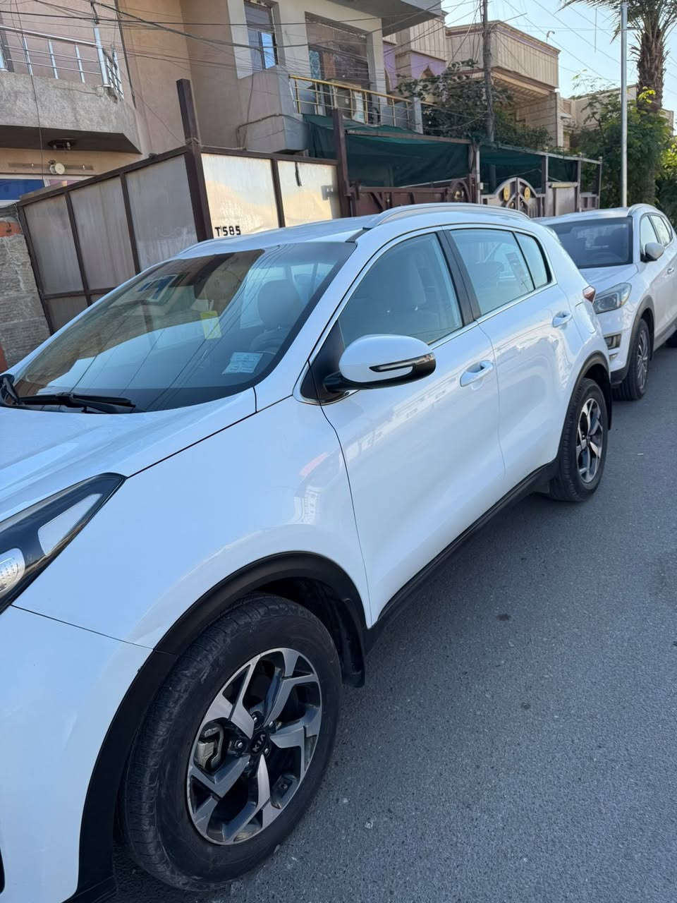 السلام عليكم سبورتج خليجي بغداد باسمي سعر ١٩٩   بيها ربع الباب صبغ مكاني السيدية ***********
