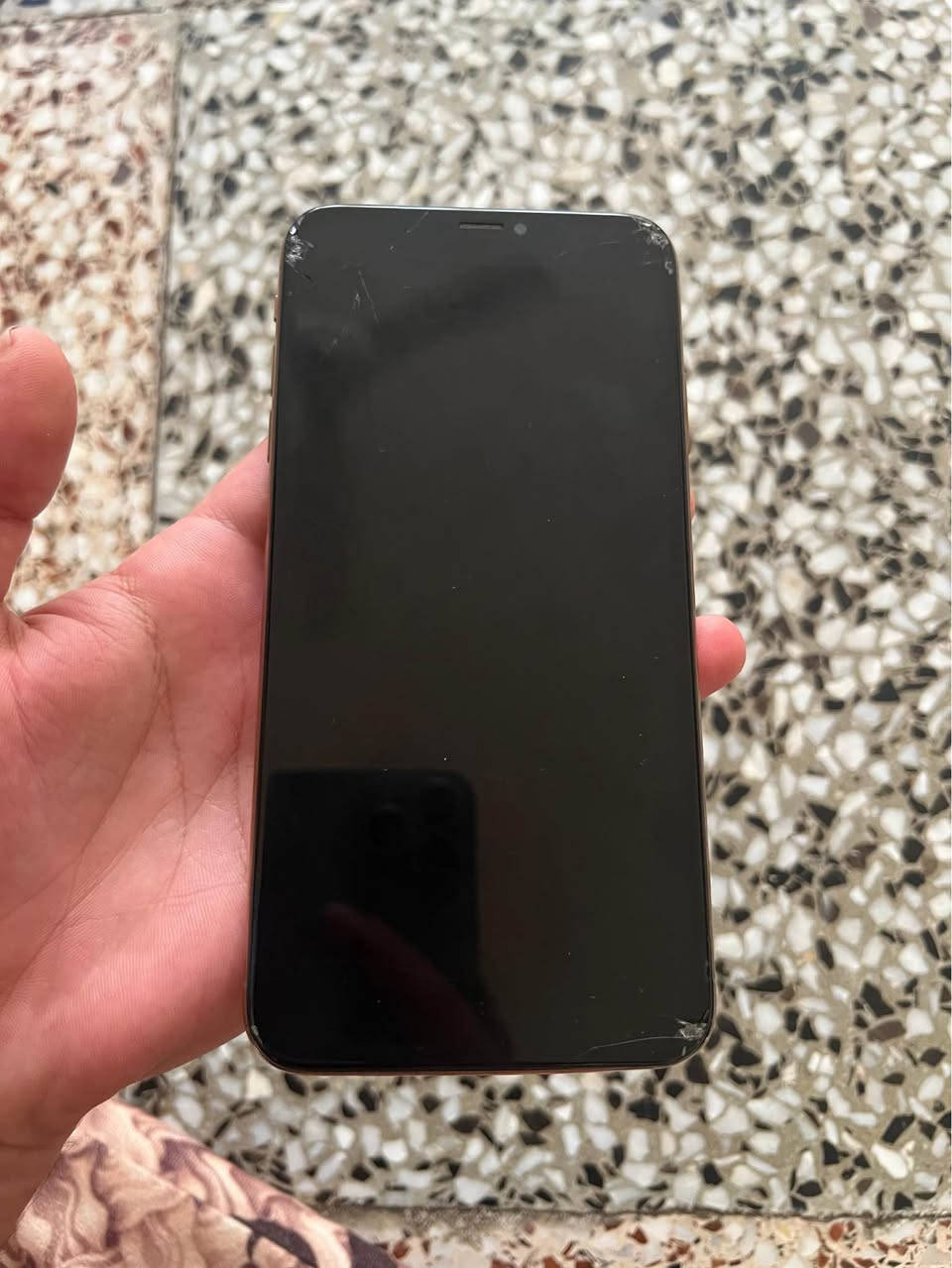 ‎ايفون Xs MAX 
كلشي ما مبدل بي شرط بلاد 64كيكه بس فيس ايدي متوقف وشويه فطر بكلاس‎ كركوك, العراق


**إذا كنت صاحب هذا الإعلان وتريد حذفه لأي سبب، رجاءا أرسل رسالة إلى الدعم الفني**