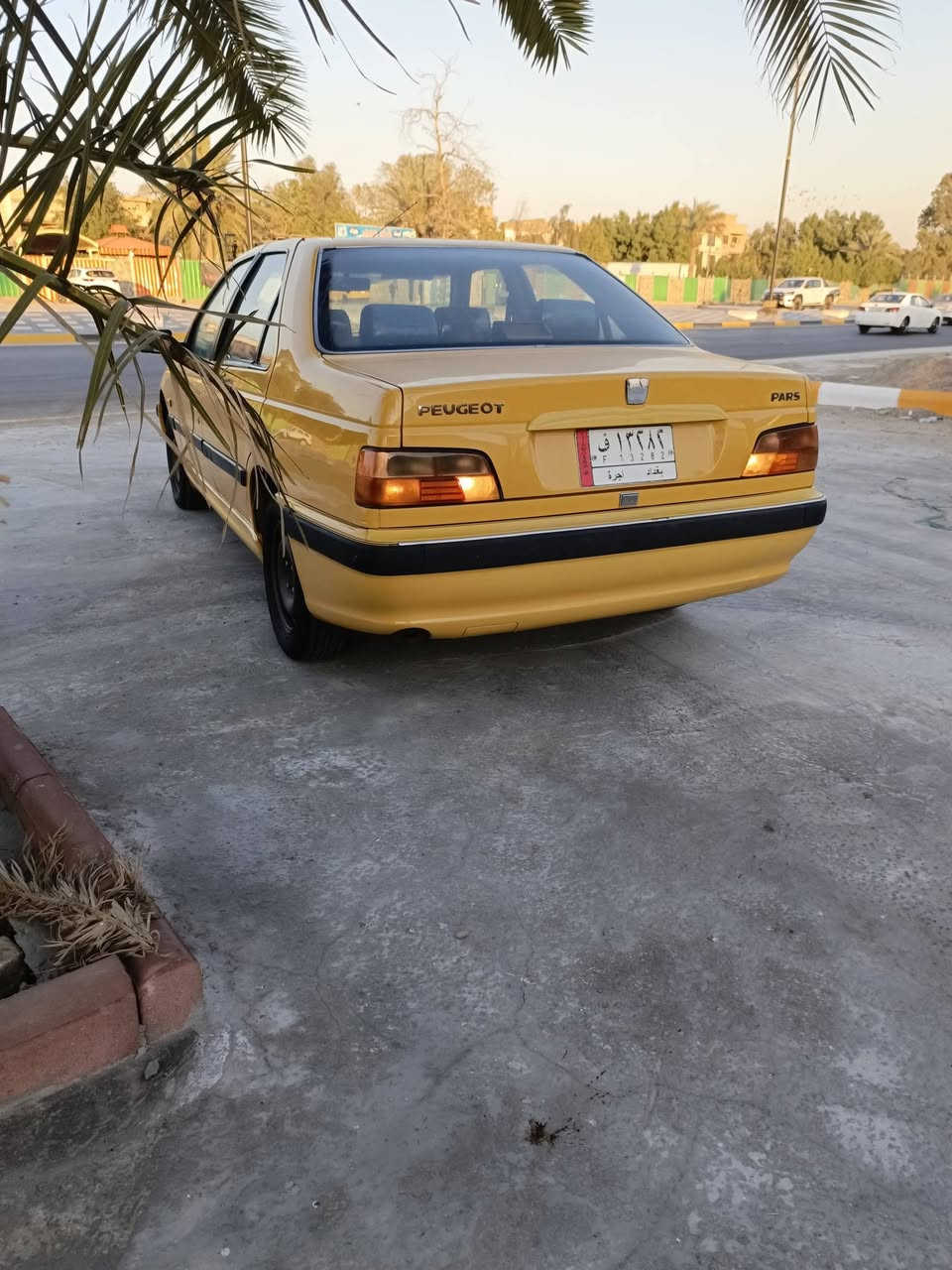 سلام عليكم بيجو بارص موديل 15 مكفولة كفالة عامة عله وضع شركه مكينه كير حداده تخم تاير تبريد تدفئه دوشمه عام هيئة مصفرة سنوية 28 ماشيه 97 حقيقي العنوان بغداد الهاتف ***********
