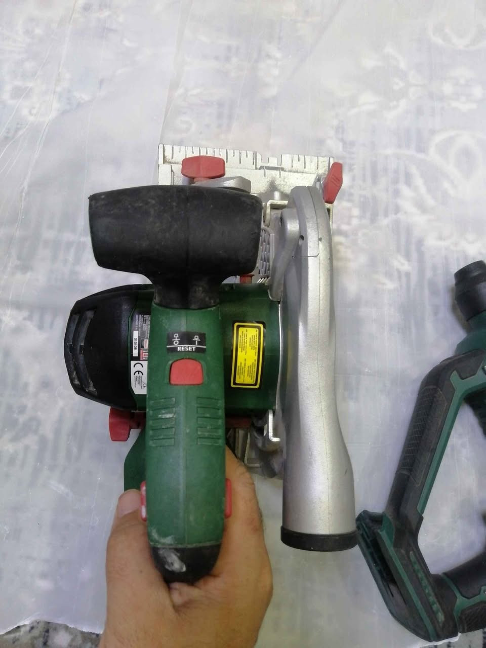 بۆفرۆشتن هەرسێکیان بەشەرت تەنها پاتریان ئەوێت  45هەزار  کەمێک معامەلە  *********** أربيل, العراق
