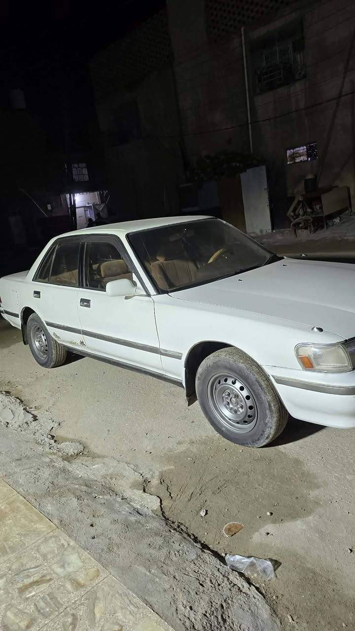 السلام عليكم مارك عضم للبيع
كير ومكينه كفاله
مصبوغة عام مكفولة من ضربة قوية
سياره حلوه وغرفته حلوه 
بسمي شخصياً مداور نفس الساعة رقم كربلاء 
مكان السياره نجف شارع المدينة
سعره 55وبيه مجال لشراي
رقمي *********** رجاءً المو شراي لا يدك
